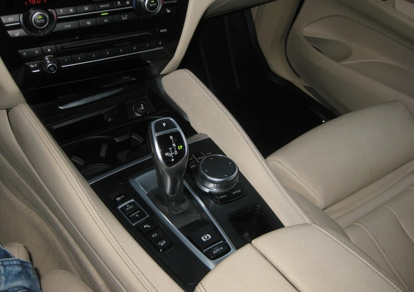 BMW X6 cena 198999 przebieg: 114000, rok produkcji 2019 z Brzeziny małe 781